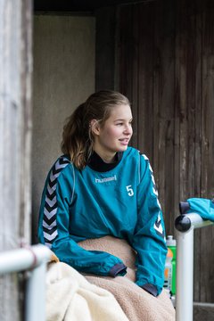 Bild 226 - Frauen SV Henstedt Ulzburg II - TSV Russee : Ergebnis: 5:0